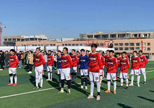 甘肃东方航空高铁学校足球队成立一幕